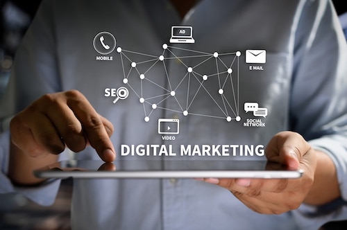 Digital Marketing bao gồm hình thức Internet Marketing